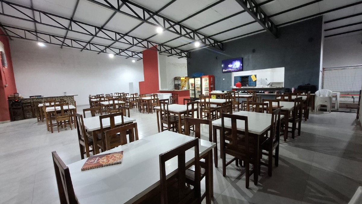 Pizzaria tradição Praça central